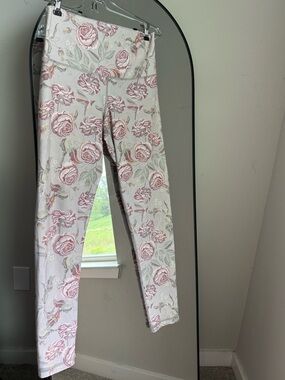 DEFINE YOUR INSPIRATION High Rise Floral Leggings